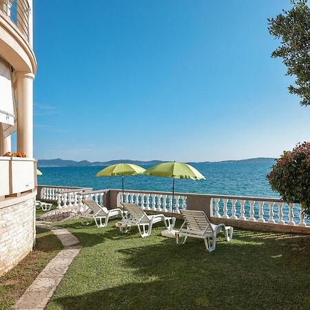 Apartments Kiara بيبينيا المظهر الخارجي الصورة