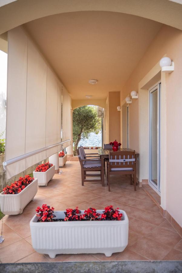 Apartments Kiara بيبينيا المظهر الخارجي الصورة