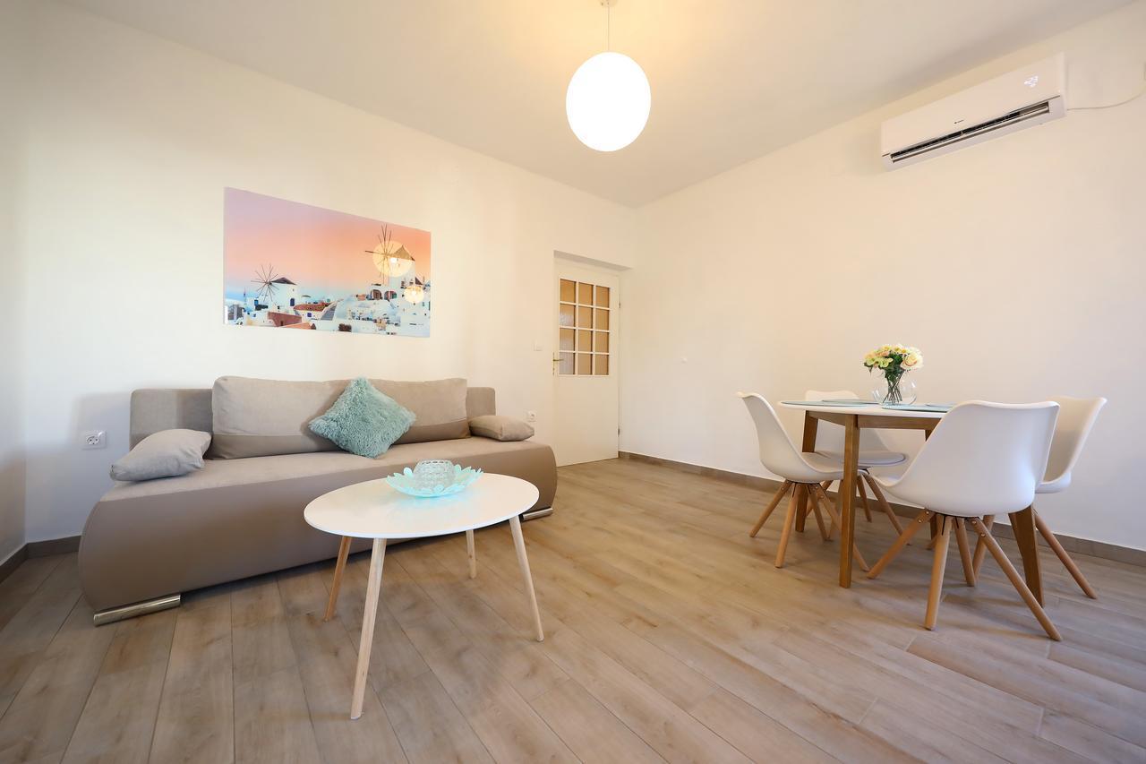 Apartments Kiara بيبينيا المظهر الخارجي الصورة